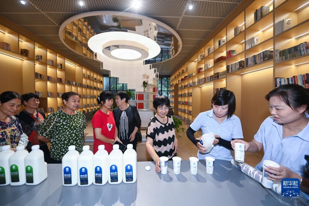 奔驰宝马电玩城558855